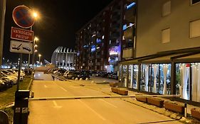 Delux Apartment La Arena With Private Garage