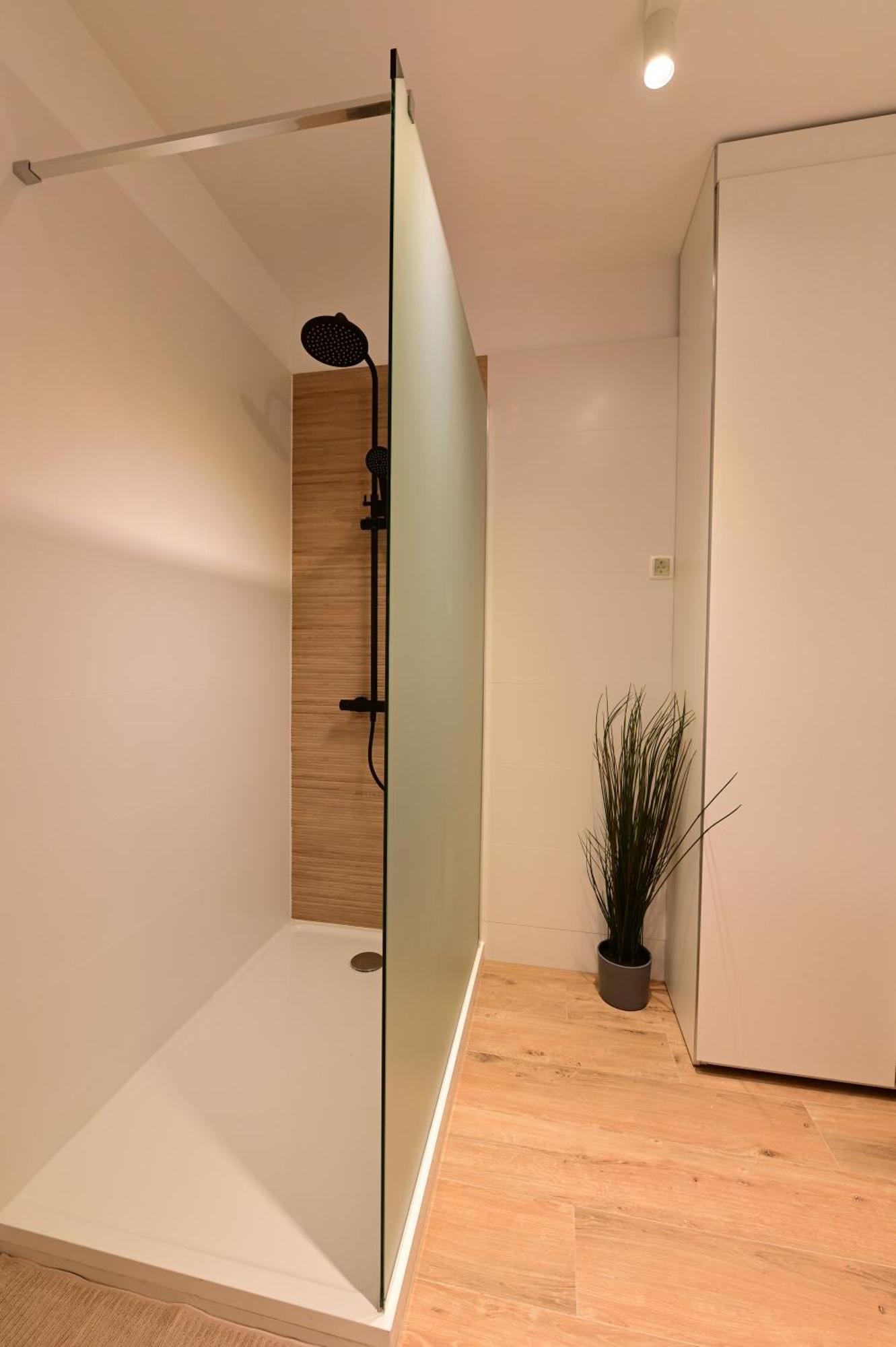 Delux Apartment La Arena With Private Garage Zagreb Exterior foto