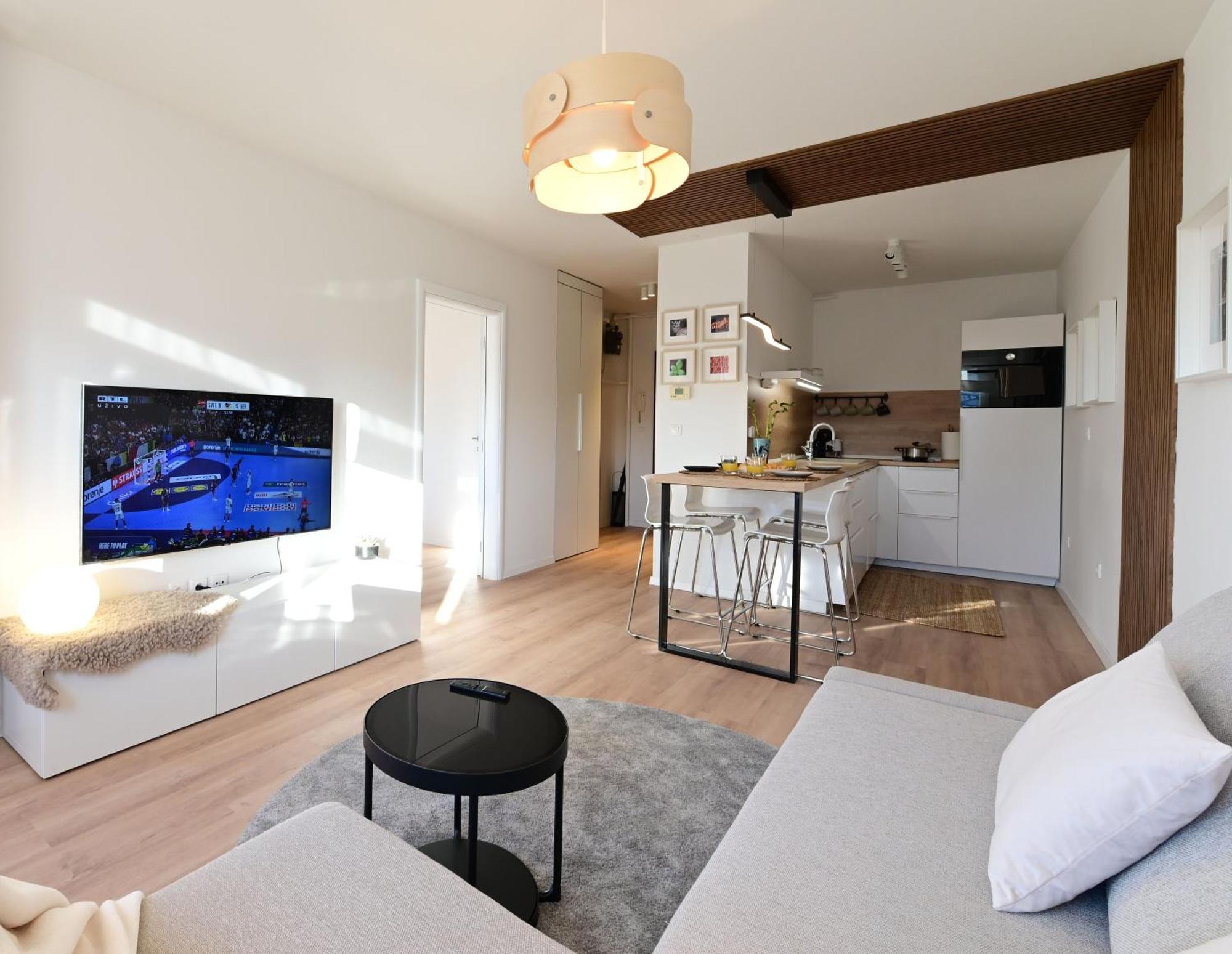Delux Apartment La Arena With Private Garage Zagreb Exterior foto
